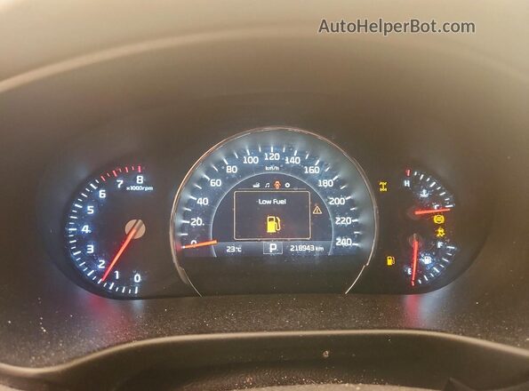 5XYPHDA50HG196584 2017 KIA SORENTO Blue Սարքավորումների վահանակի տեսք