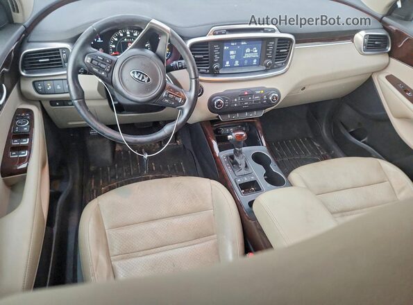 5XYPHDA50HG337394 2017 KIA SORENTO White Dashboard view