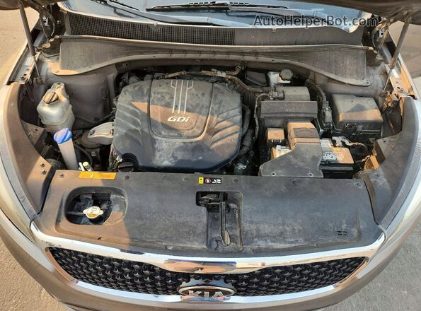 5XYPHDA51HG225512 2017 KIA SORENTO Brown Widok komory silnika