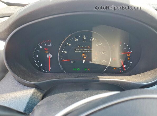 5XYPHDA52KG502787 2019 KIA SORENTO White Instrument cluster view