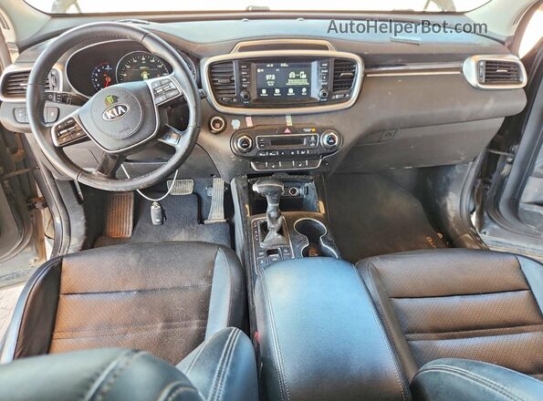5XYPHDA55LG669467 2020 KIA SORENTO Серый Вид панели приборов