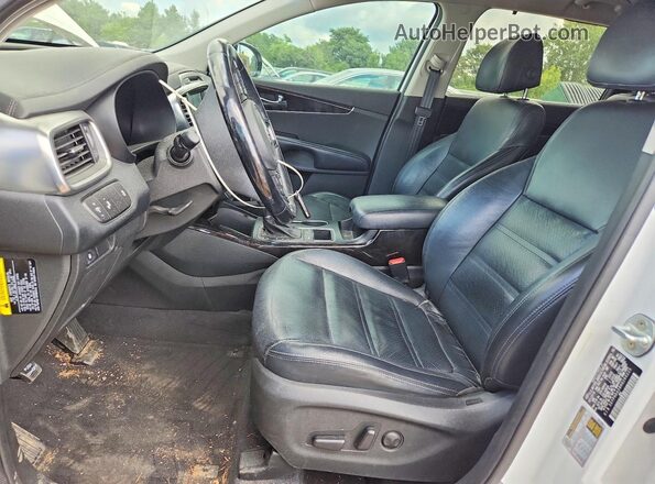 5XYPHDA58HG260225 2017 KIA SORENTO White Widok wnętrza z przodu