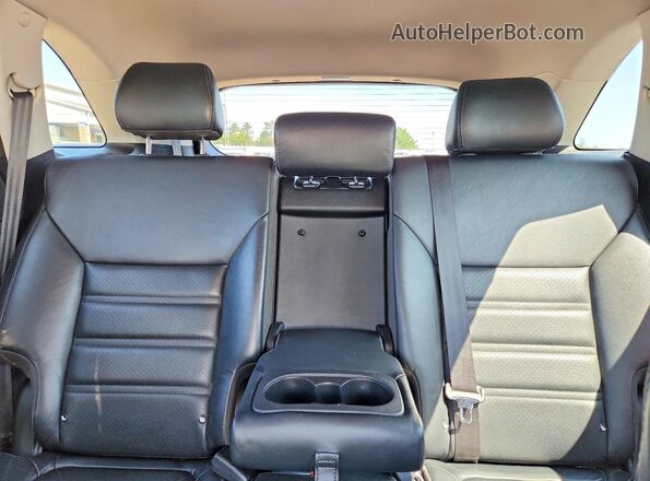 5XYPHDA59JG417976 2018 KIA SORENTO Серый Вид задних сидений