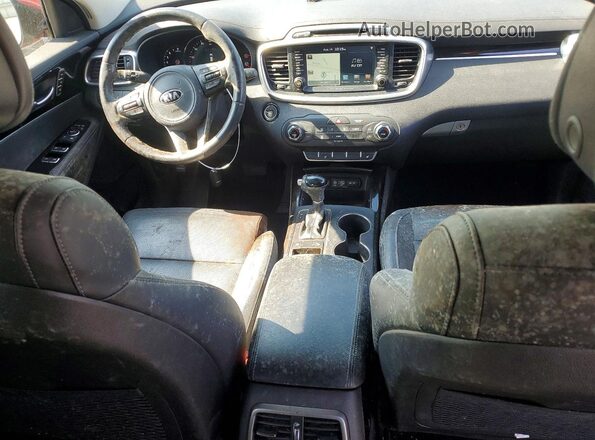 5XYPK4A58GG018566 2016 KIA SORENTO Red Widok deski rozdzielczej