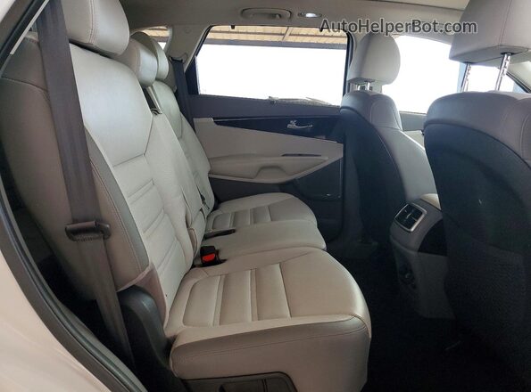 5XYPKDA50KG478944 2019 KIA SORENTO Белый Вид задних сидений