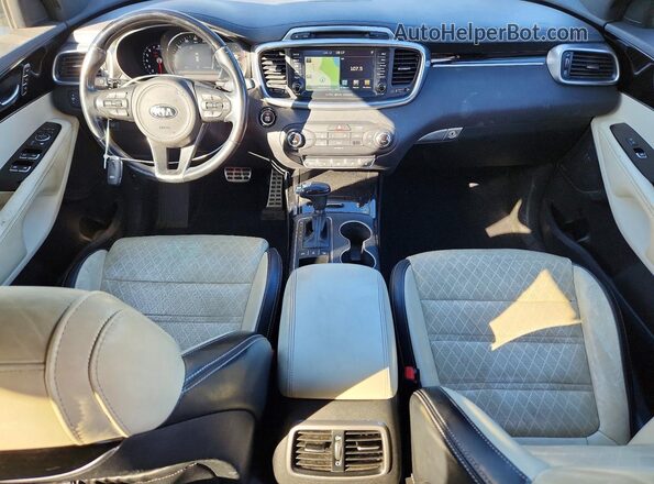 5XYPKDA54GG093197 2016 KIA SORENTO Gray Dashboard view