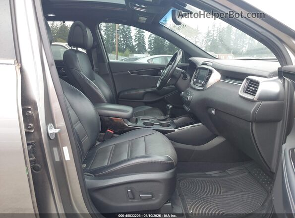 5XYPKDA57GG073171 2016 KIA SORENTO Gray Vista interior delantera