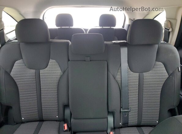 5XYRG4JC0TG417040 2026 KIA SORENTO Black Widok tylnych siedzeń