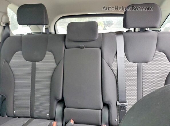 5XYRG4JC2RG300956 2024 KIA SORENTO White უკანა სავარძლების ხედი