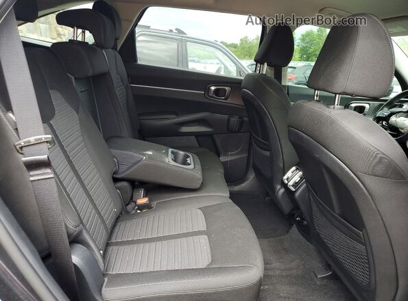 5XYRG4JCXTG412962 2026 KIA SORENTO Charcoal უკანა სალონის ხედი