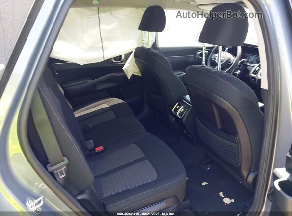 5XYRG4LC1PG208456 2023 KIA SORENTO Gray Widok naklejki z numerem VIN