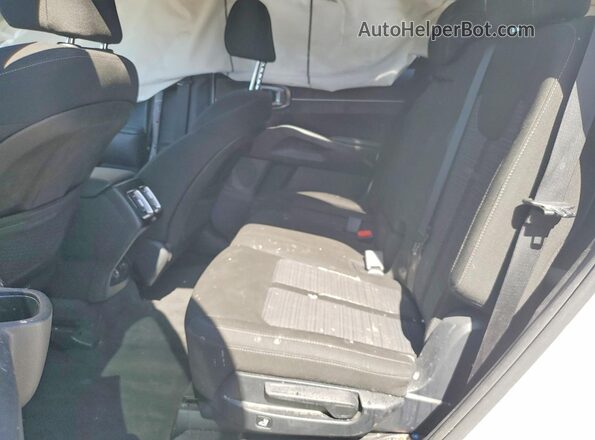 5XYRG4LC3MG054277 2021 KIA SORENTO White Widok wnętrza z tyłu