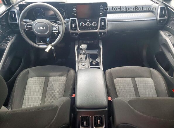 5XYRG4LC3NG110526 2022 KIA SORENTO White Առջևի վահանակի տեսք