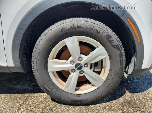 5XYRG4LC3NG110526 2022 KIA SORENTO White 