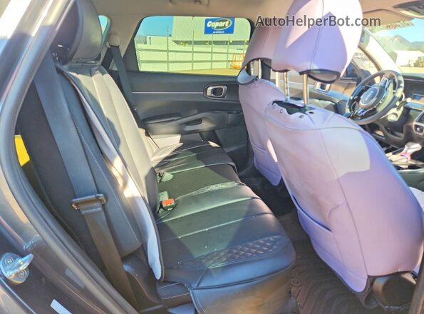 5XYRG4LCXNG097323 2022 KIA SORENTO Gray Rear interior view