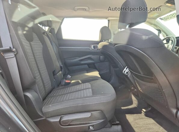 5XYRGDLC1NG127504 2022 KIA SORENTO Charcoal Rear interior view