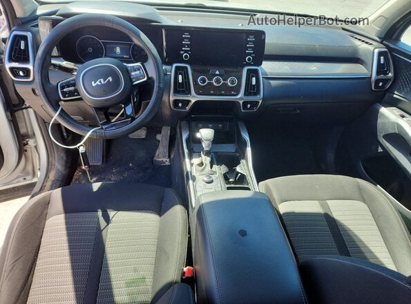 5XYRGDLC3NG122868 2022 KIA SORENTO Silver წინა პანელის ხედი