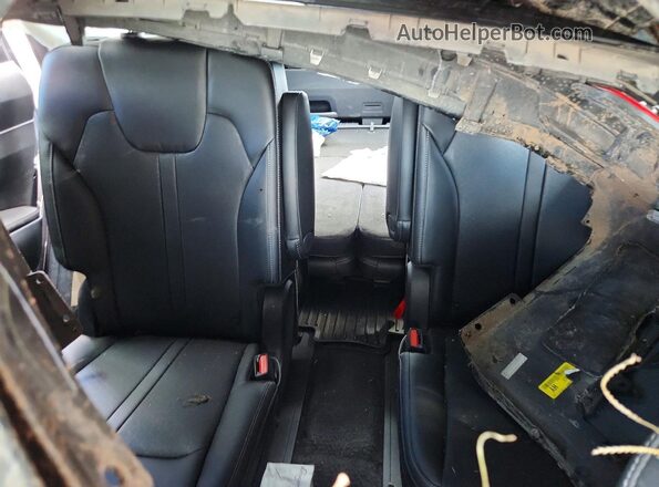 5XYRH4LF7NG133668 2022 KIA SORENTO Gray Widok tylnych siedzeń