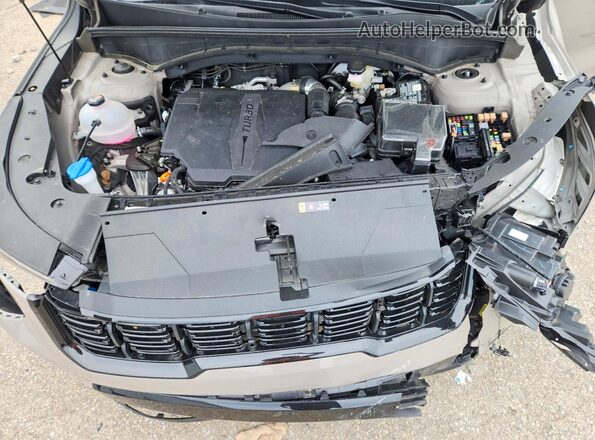 5XYRHDJF4TG449948 2026 KIA SORENTO Gray Widok komory silnika