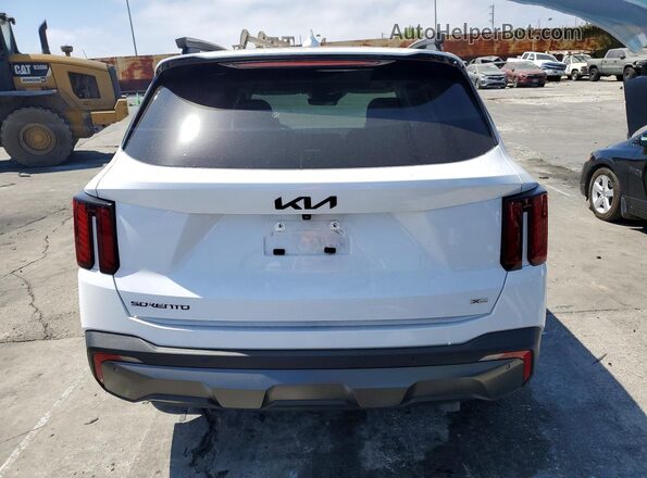 5XYRHDJFXSG324340 2025 KIA SORENTO White Rear view