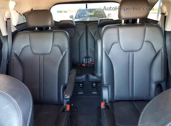 5XYRHDLF6MG026254 2021 KIA SORENTO Silver Rear seats view