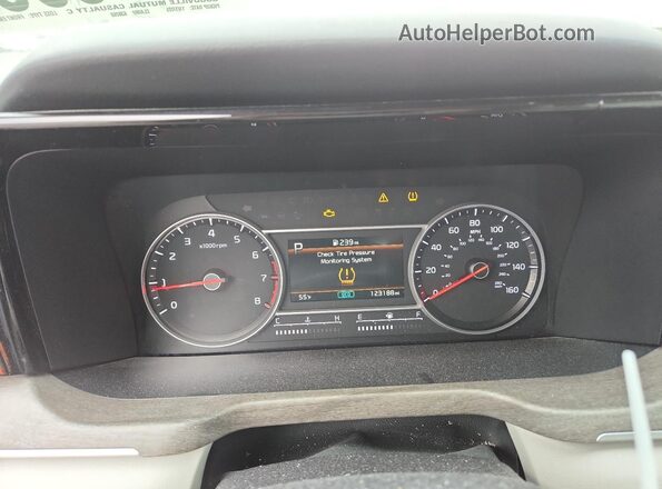 5XYRHDLF7NG094452 2022 KIA SORENTO Red Widok zestawu wskaźników