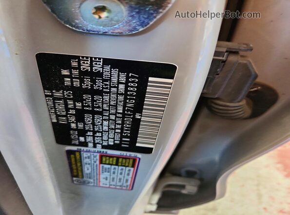 5XYRHDLF7NG138837 2022 KIA SORENTO Gray VIN sticker view
