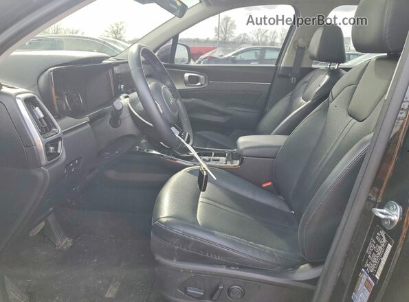 5XYRK4LF4NG077772 2022 KIA SORENTO Black Вид салону спереду