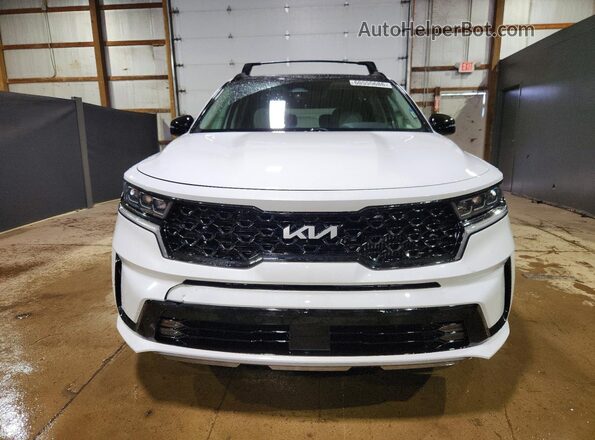 5XYRK4LF9NG127646 2022 KIA SORENTO White Դիմացի տեսք