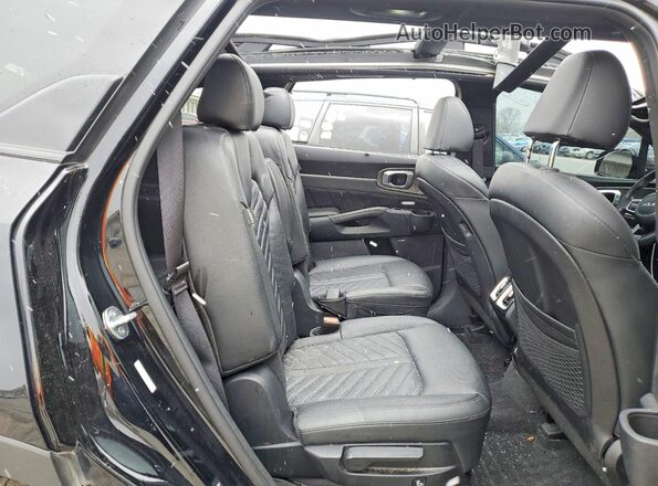 5XYRKDJF1RG262712 2024 KIA SORENTO Черный Вид задней части салона