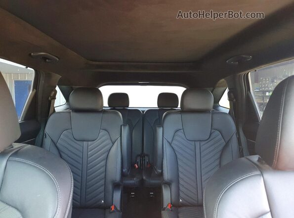5XYRKDJF4RG262378 2024 KIA SORENTO Charcoal Rear seats view