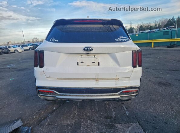 5XYRKDLF3MG054157 2021 KIA SORENTO White Rear view