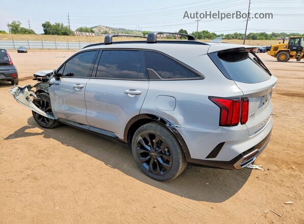 5XYRKDLF5NG142144 2022 KIA SORENTO Gray Trasero izquierdo