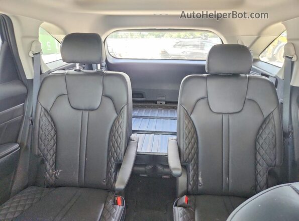5XYRKDLF6PG204640 2023 KIA SORENTO Gray Widok tylnych siedzeń