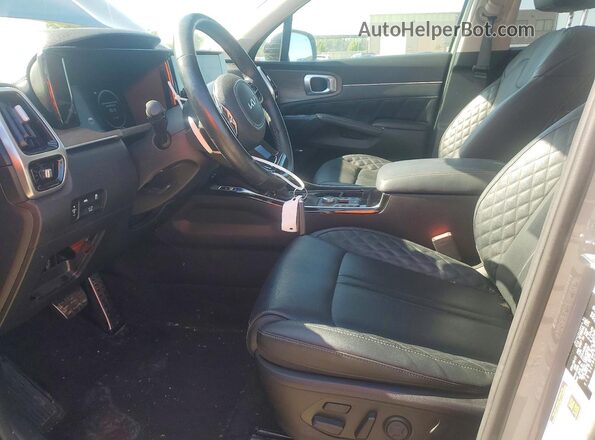 5XYRKDLFXNG089912 2022 KIA SORENTO Gray Вид салону спереду