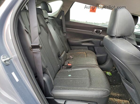 5XYRL4JC9RG285156 2024 KIA SORENTO Gray Widok wnętrza z tyłu