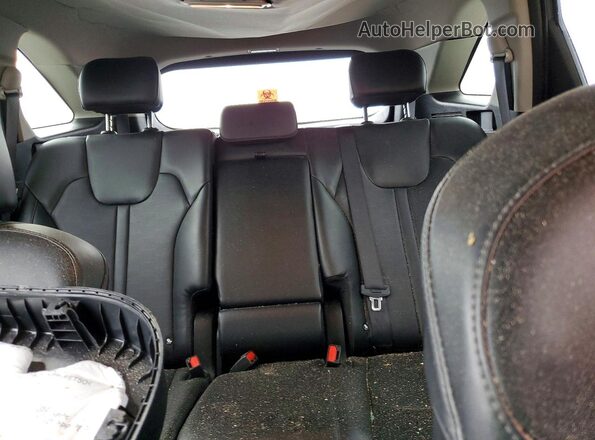 5XYRL4JC9RG285156 2024 KIA SORENTO Gray Widok tylnych siedzeń