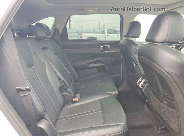 5XYRL4LC7MG022248 2021 KIA SORENTO White Вид задньої частини салону