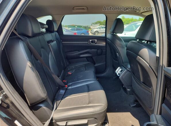 5XYRLDJC0RG280430 2024 KIA SORENTO Black Widok wnętrza z tyłu