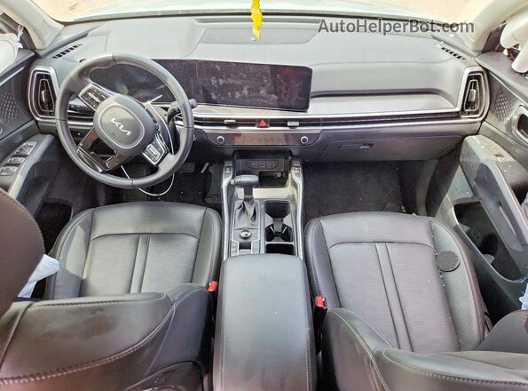5XYRLDJC2RG278436 2024 KIA SORENTO Silver Առջևի վահանակի տեսք
