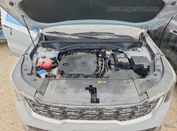 5XYRLDJC2RG278436 2024 KIA SORENTO Silver Սալոնի հետևի տեսք