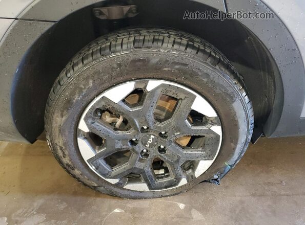 5XYRLDJC3RG258406 2024 KIA SORENTO Silver 