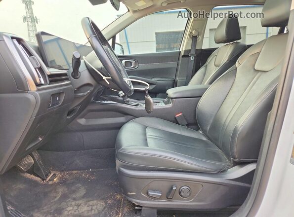 5XYRLDJC5RG307489 2024 KIA SORENTO White Սալոնի դիմացի տեսք