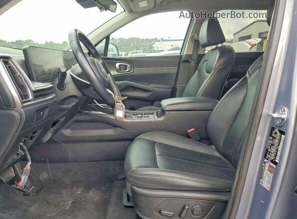 5XYRLDJC6RG278231 2024 KIA SORENTO Серый Вид салона спереди
