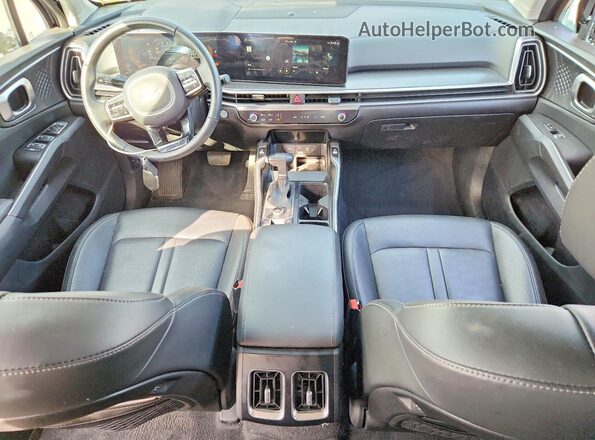 5XYRLDJC6RG281243 2024 KIA SORENTO Black Vista del salpicadero