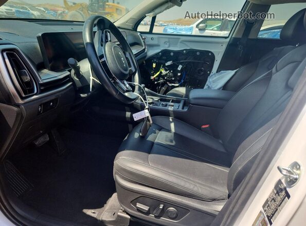 5XYRLDJC8RG256442 2024 KIA SORENTO White Vista interior delantera