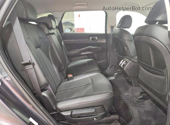 5XYRLDLC5MG036293 2021 KIA SORENTO Серый Вид задней части салона