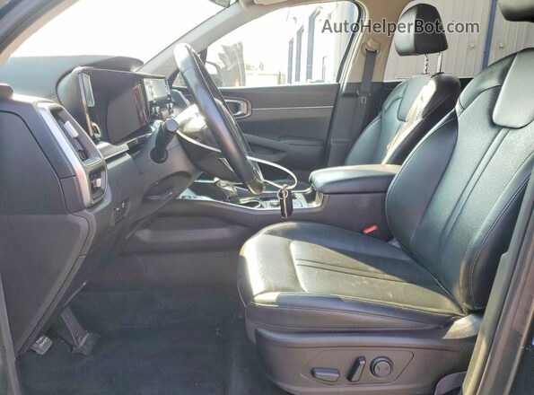 5XYRLDLC7MG059543 2021 KIA SORENTO Gray Front interior view