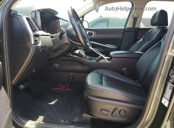 5XYRLDLCXNG138075 2022 KIA SORENTO Green Вид салону спереду