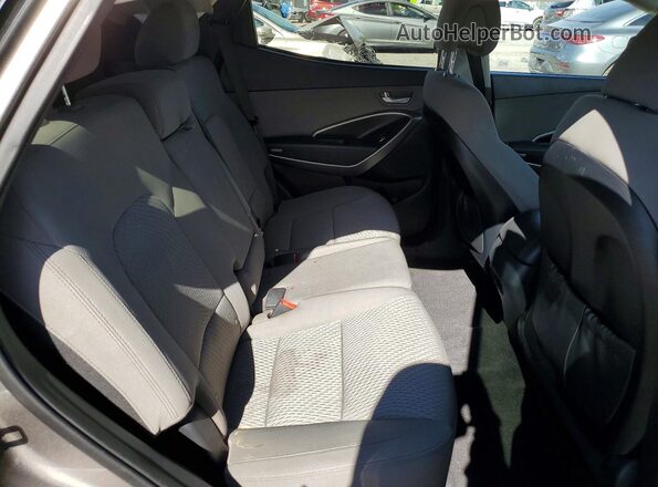 5XYZT3LB2GG322897 2016 HYUNDAI SANTA Silver უკანა სალონის ხედი